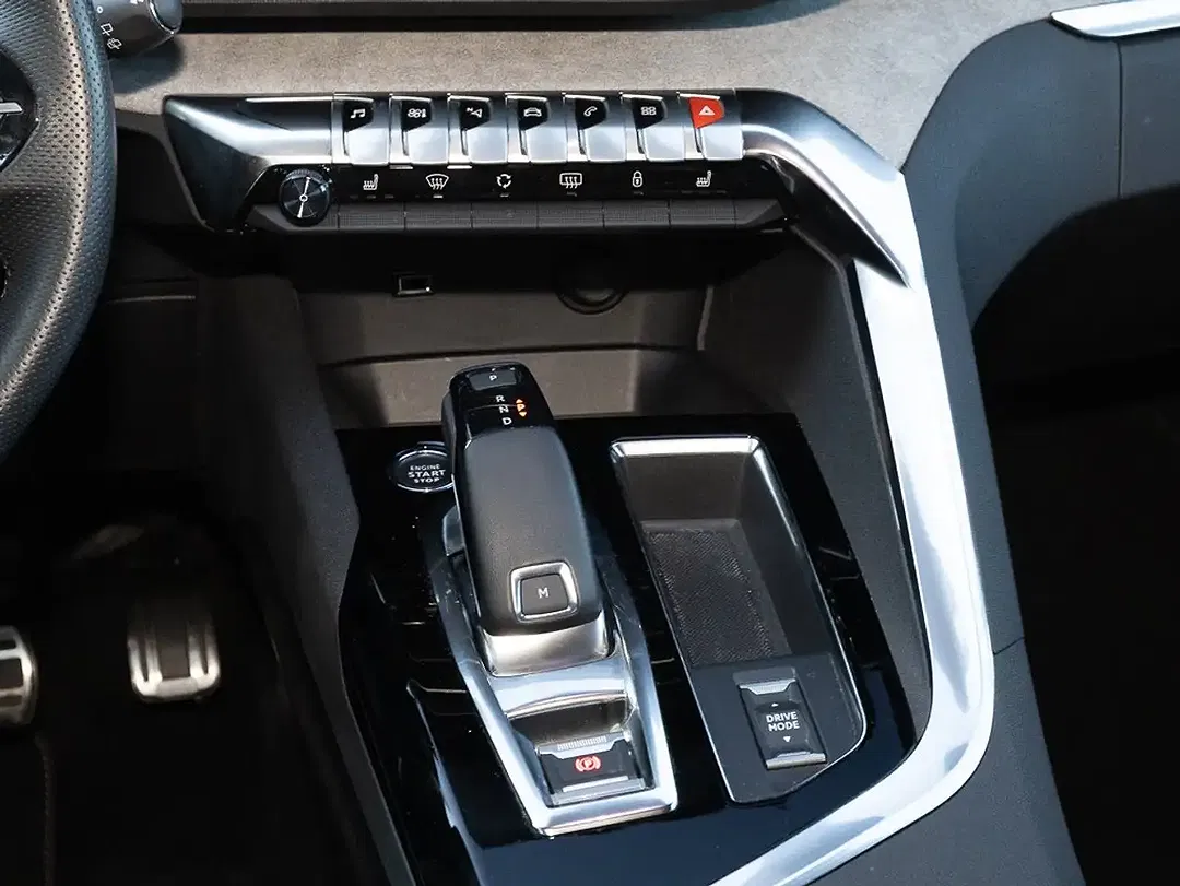 Peugeot 3008 - Thumbnail 10