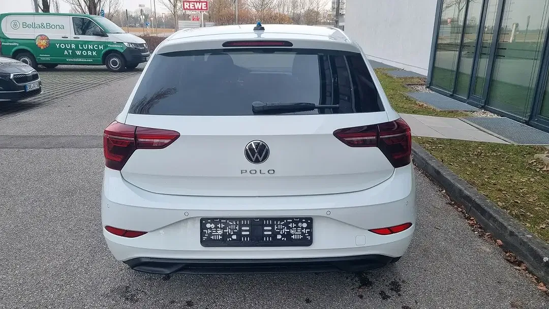 Volkswagen Polo - Thumbnail 5