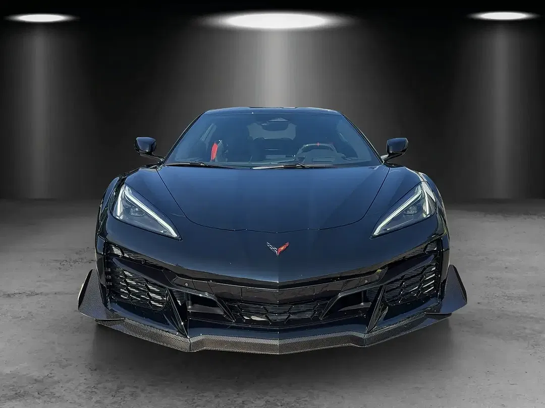 Corvette Z06 - Thumbnail 6