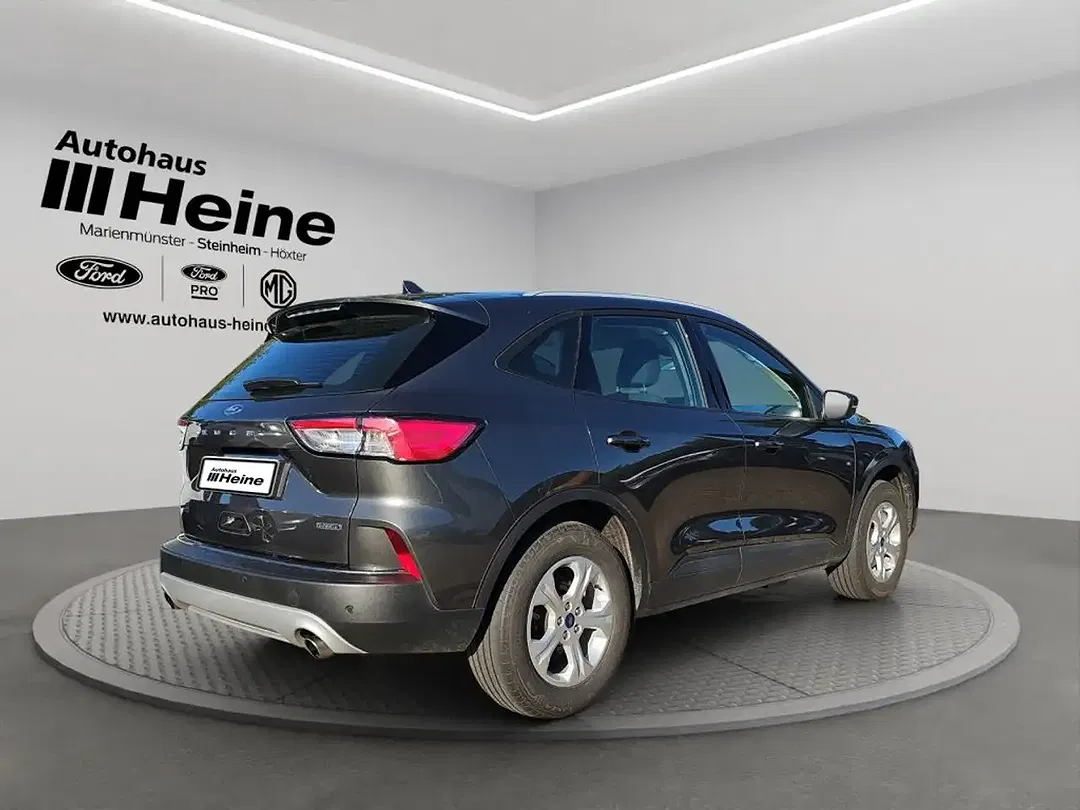 Ford Kuga - Thumbnail 5