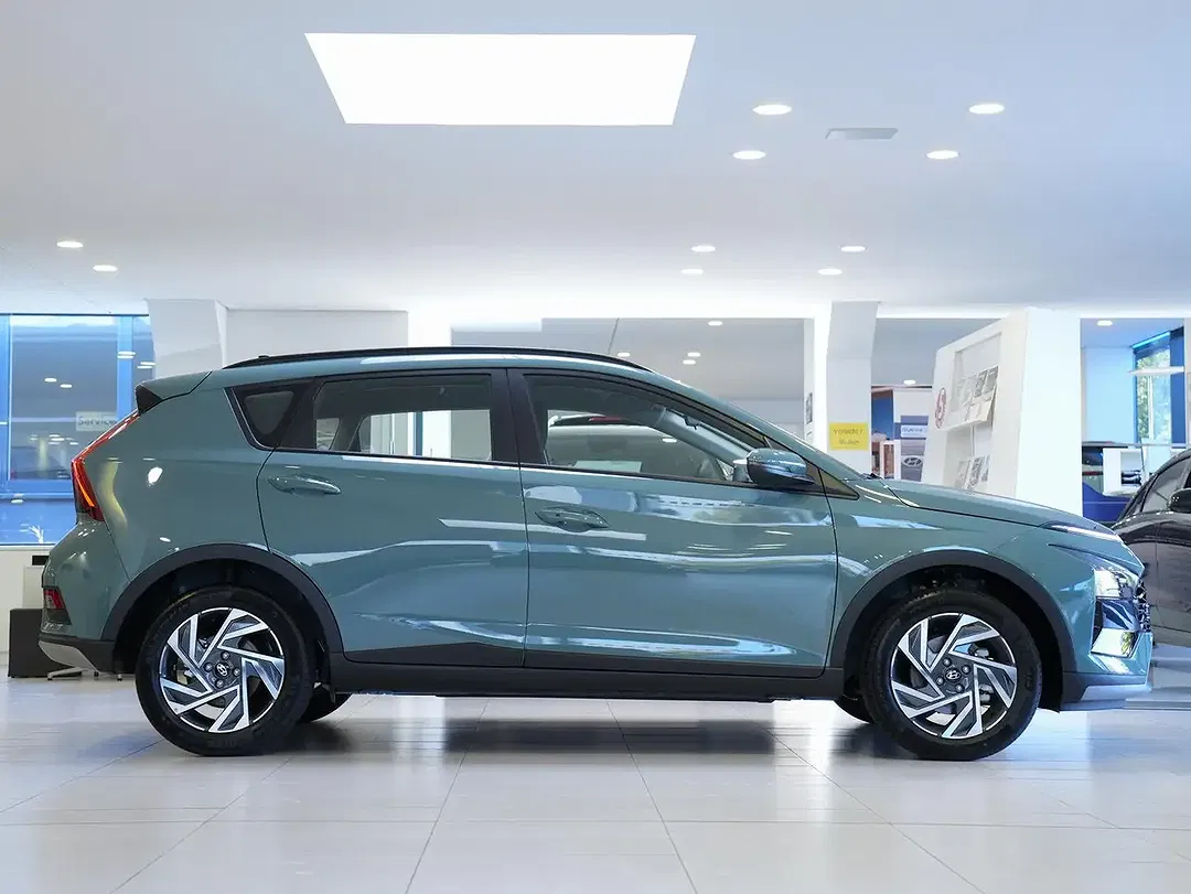 Hyundai BAYON - Thumbnail 10