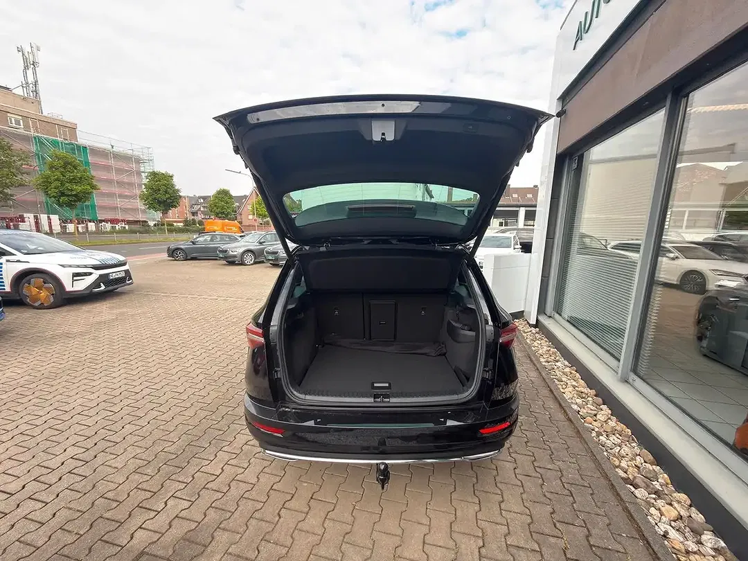 Skoda Karoq - Thumbnail 6