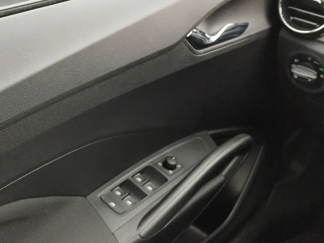 Skoda Fabia - Thumbnail 12