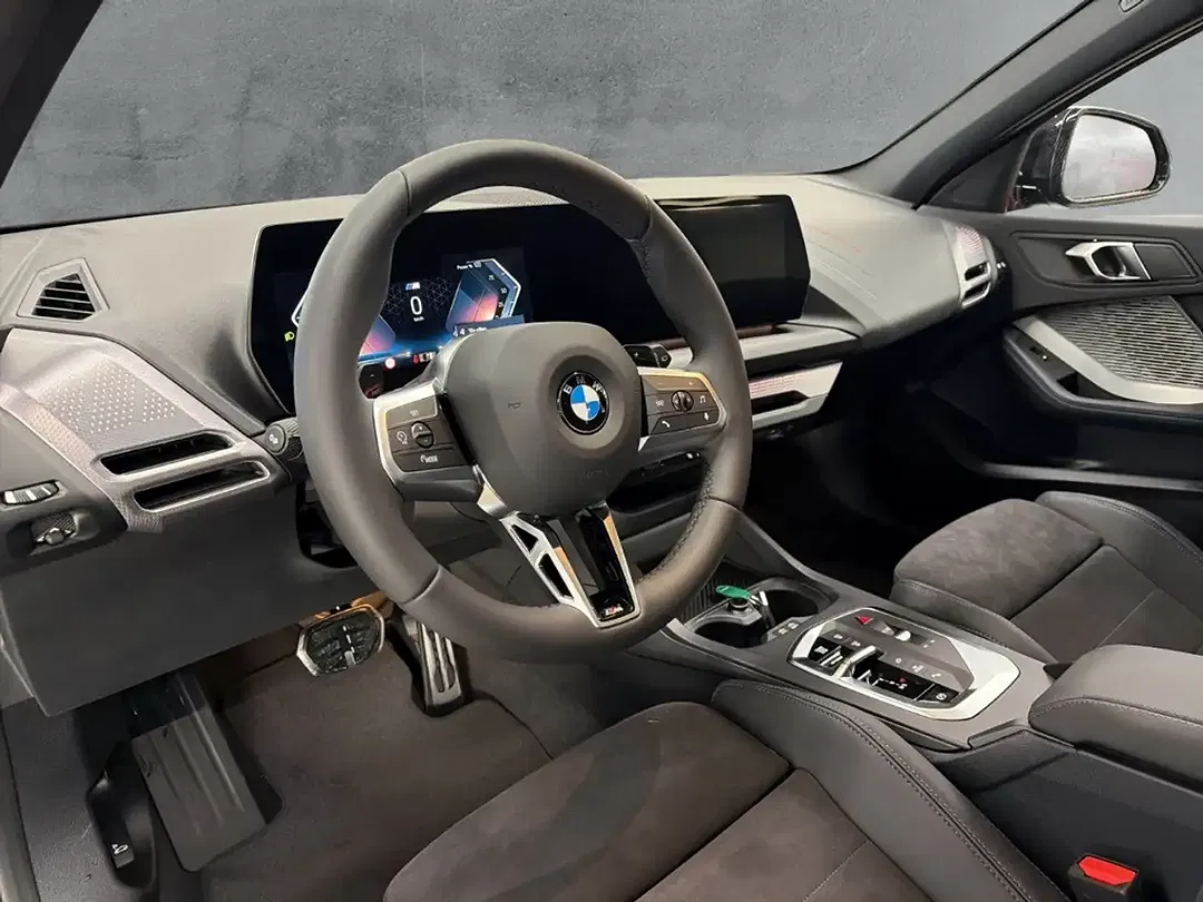 BMW 120 - Thumbnail 9
