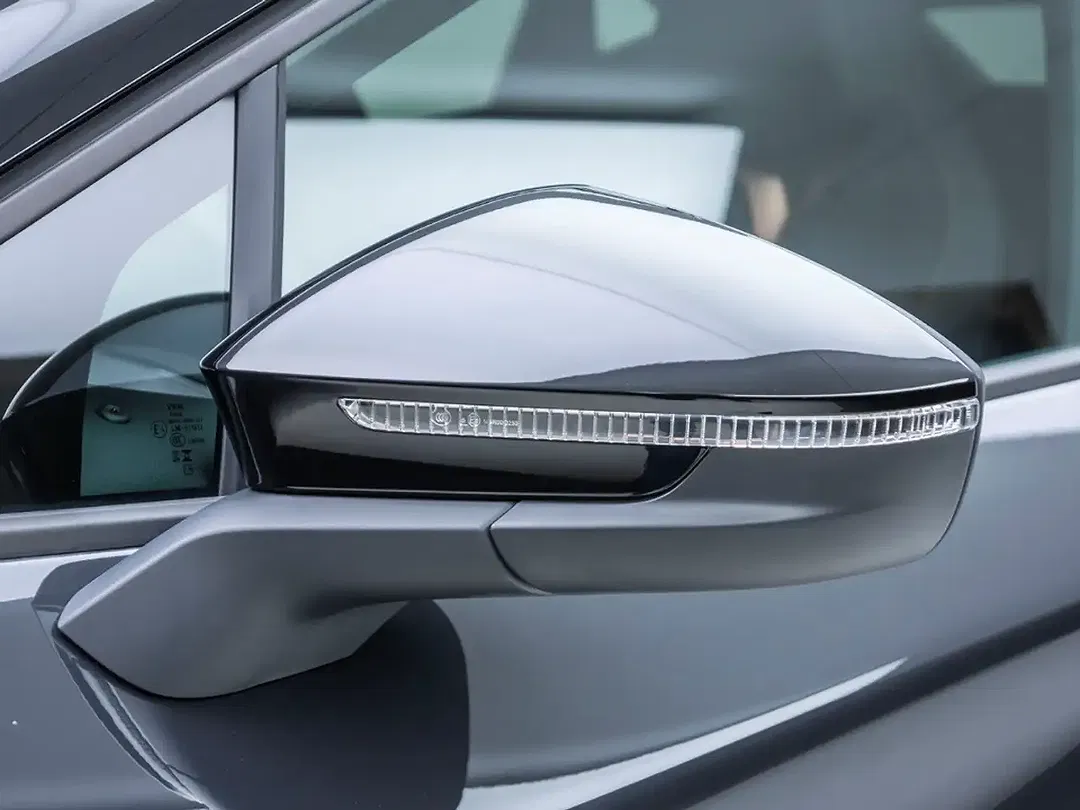 CUPRA Tavascan - Thumbnail 11