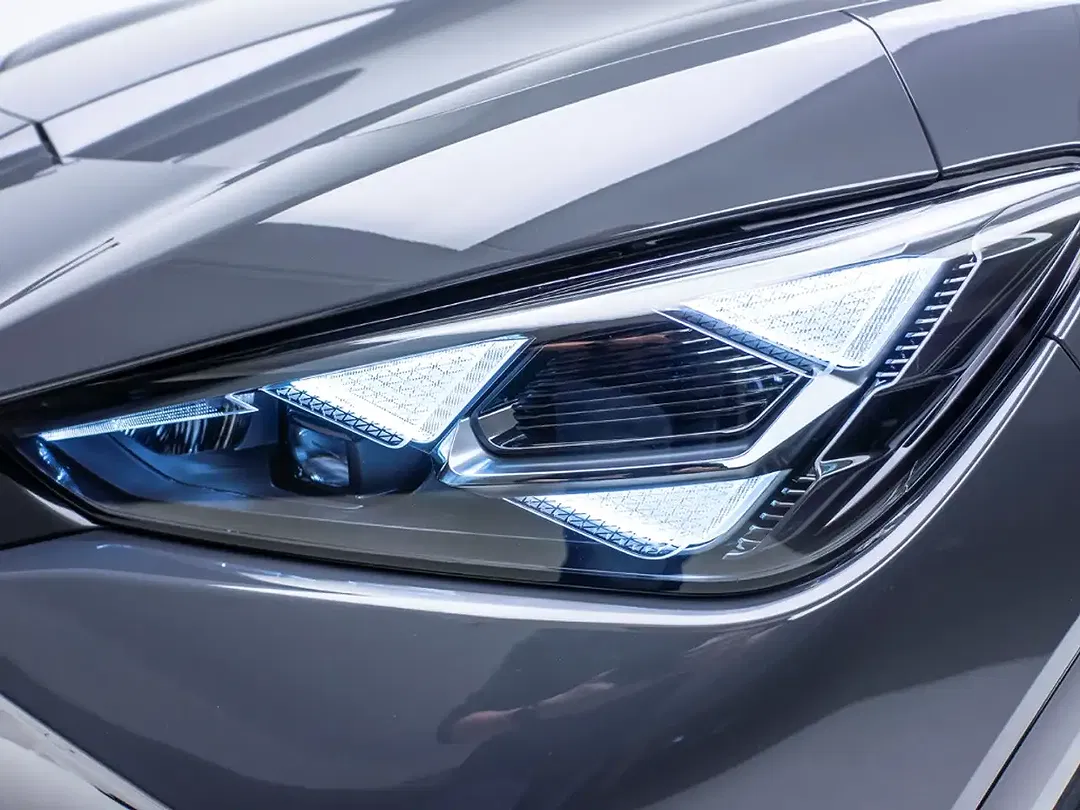 CUPRA Tavascan - Thumbnail 8
