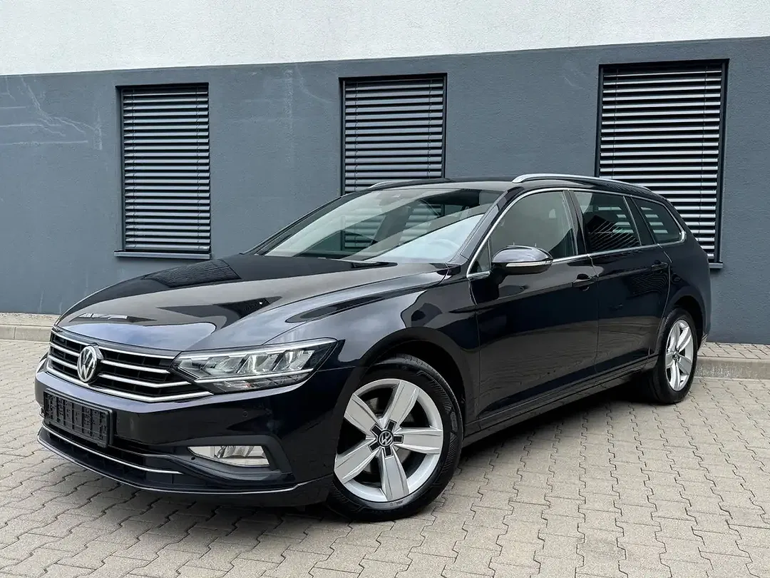 Volkswagen Passat Variant - Thumbnail 3