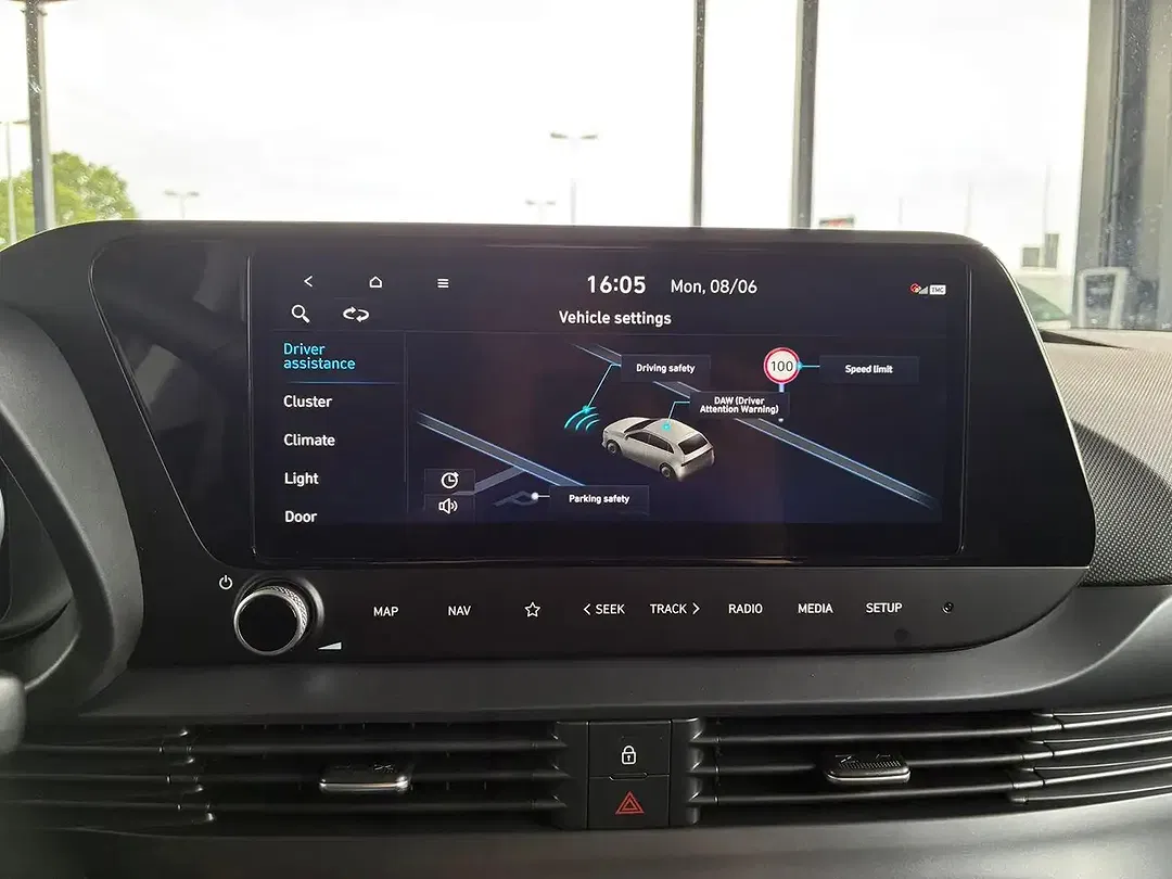 Hyundai BAYON - Thumbnail 15