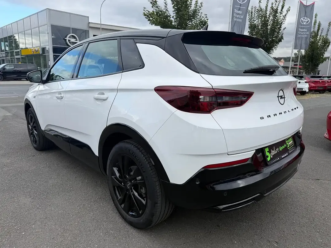 Opel Grandland - Thumbnail 7