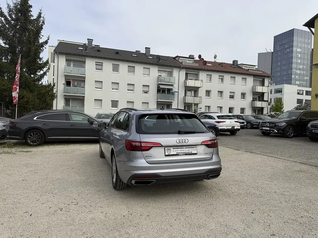 Audi A4 - Thumbnail 7