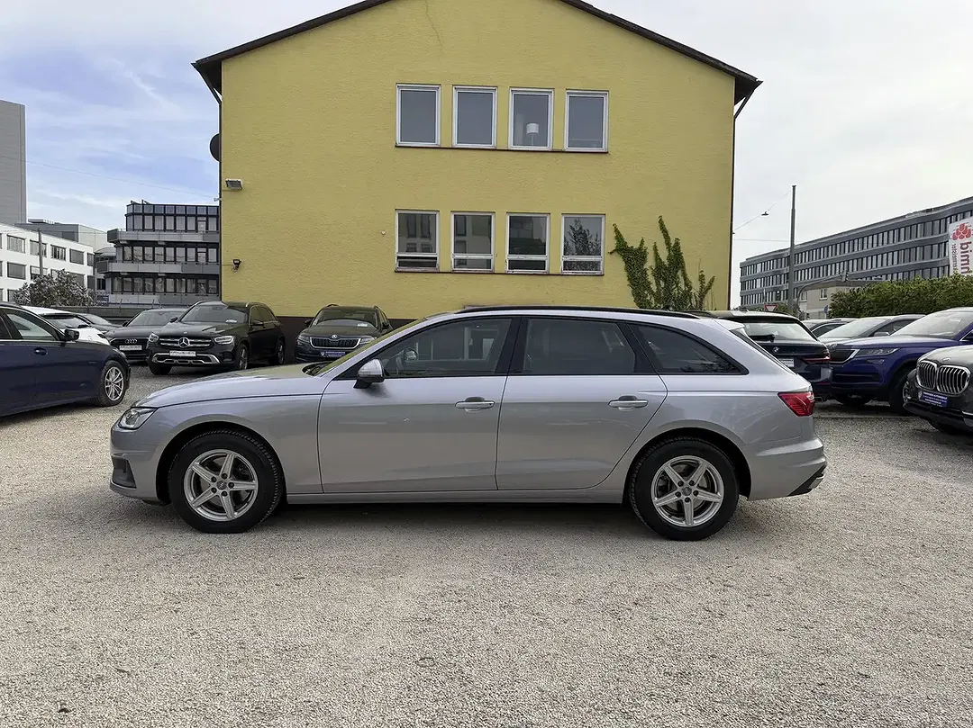 Audi A4 - Thumbnail 8