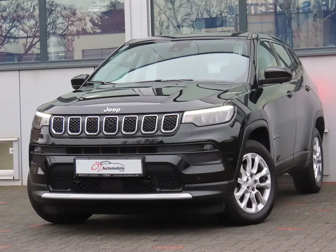 Jeep Compass - Thumbnail 4