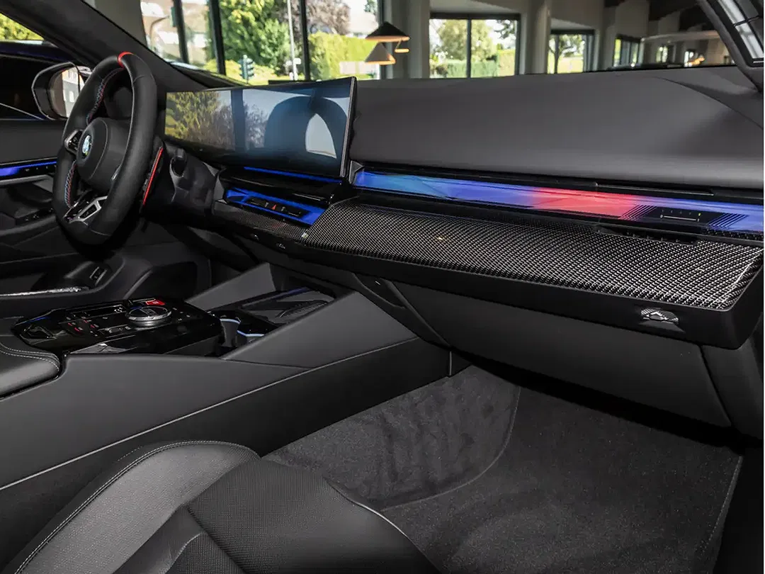 BMW M5 - Thumbnail 7