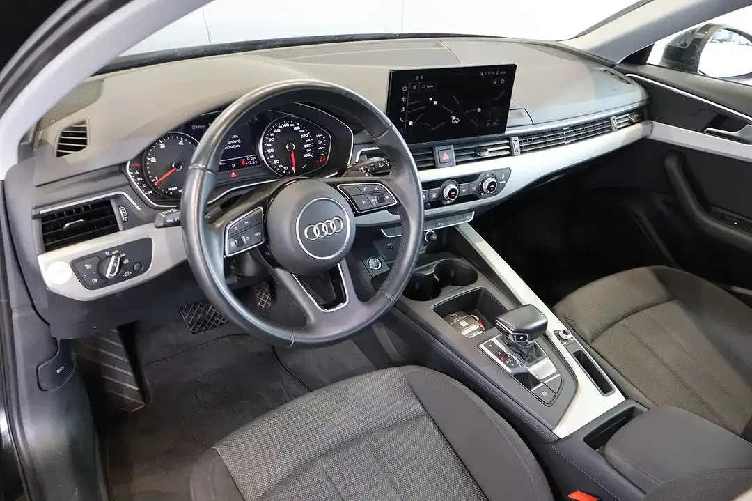 Audi A4 - Thumbnail 8