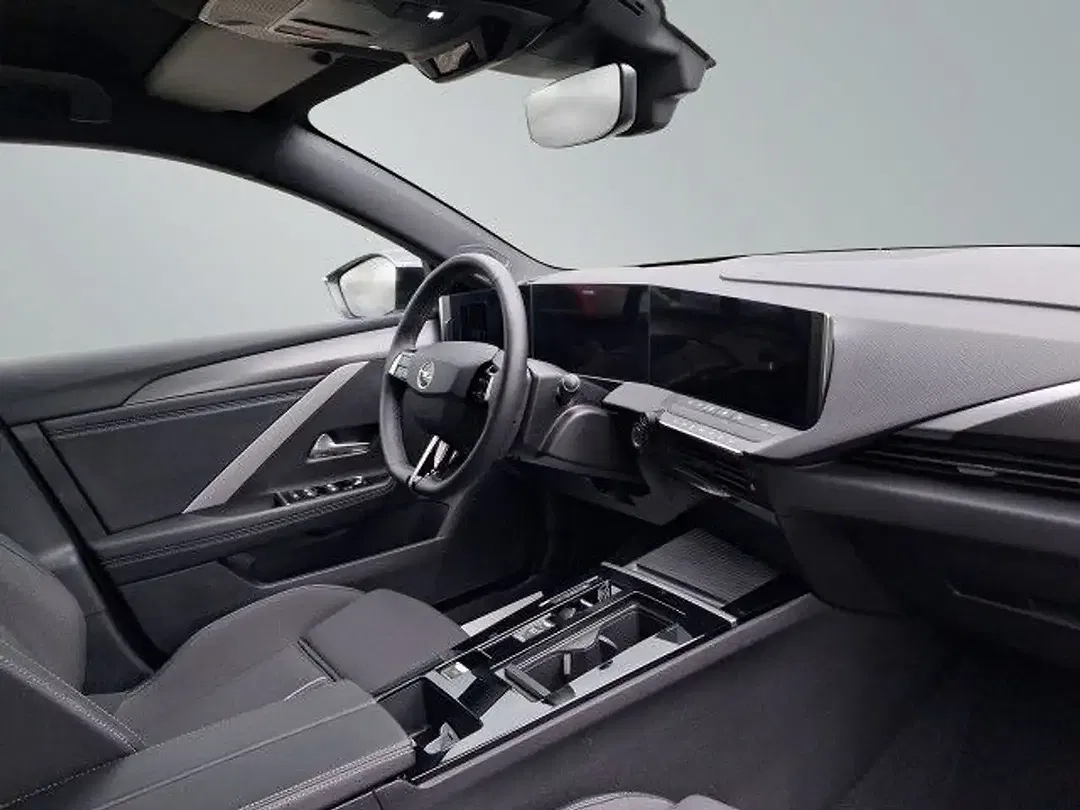 Opel Astra - Thumbnail 11