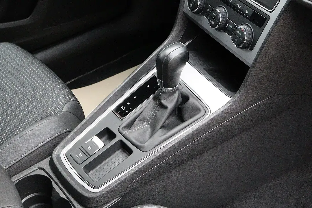 SEAT Leon - Thumbnail 7