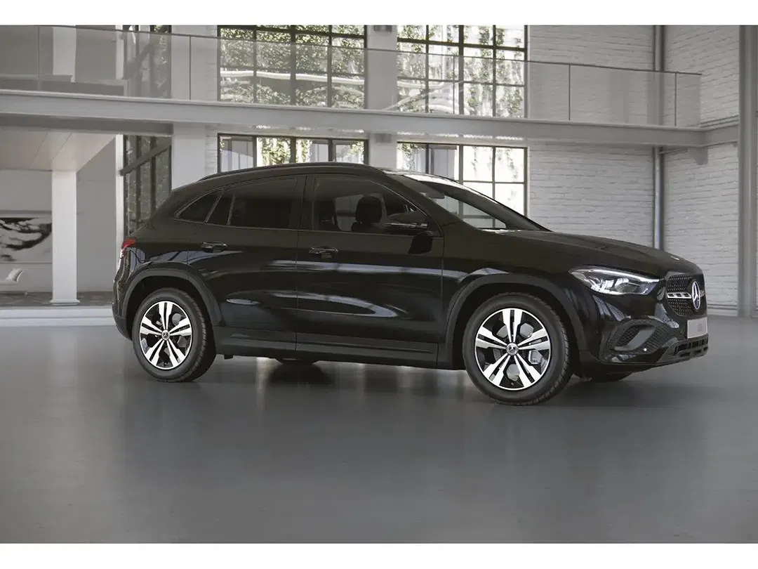 Mercedes-Benz GLA 250 - Thumbnail 3