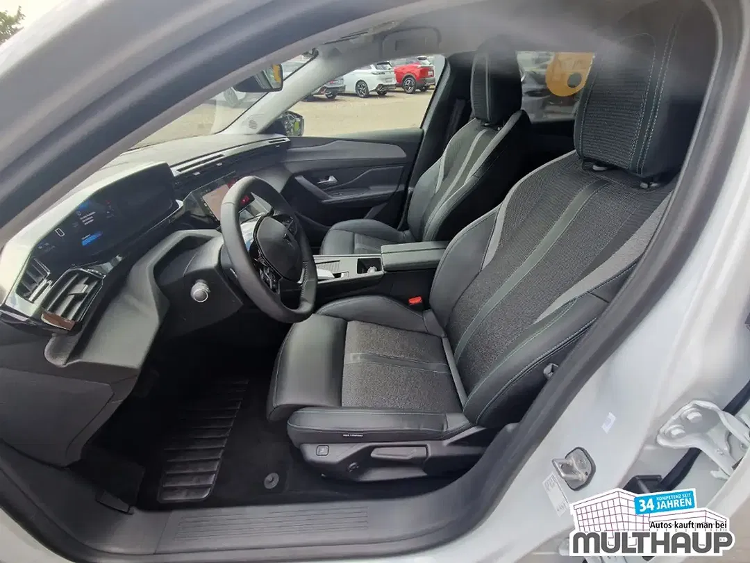 Peugeot 308 - Thumbnail 12