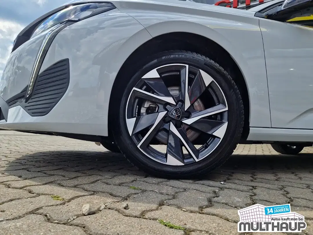 Peugeot 308 - Thumbnail 2