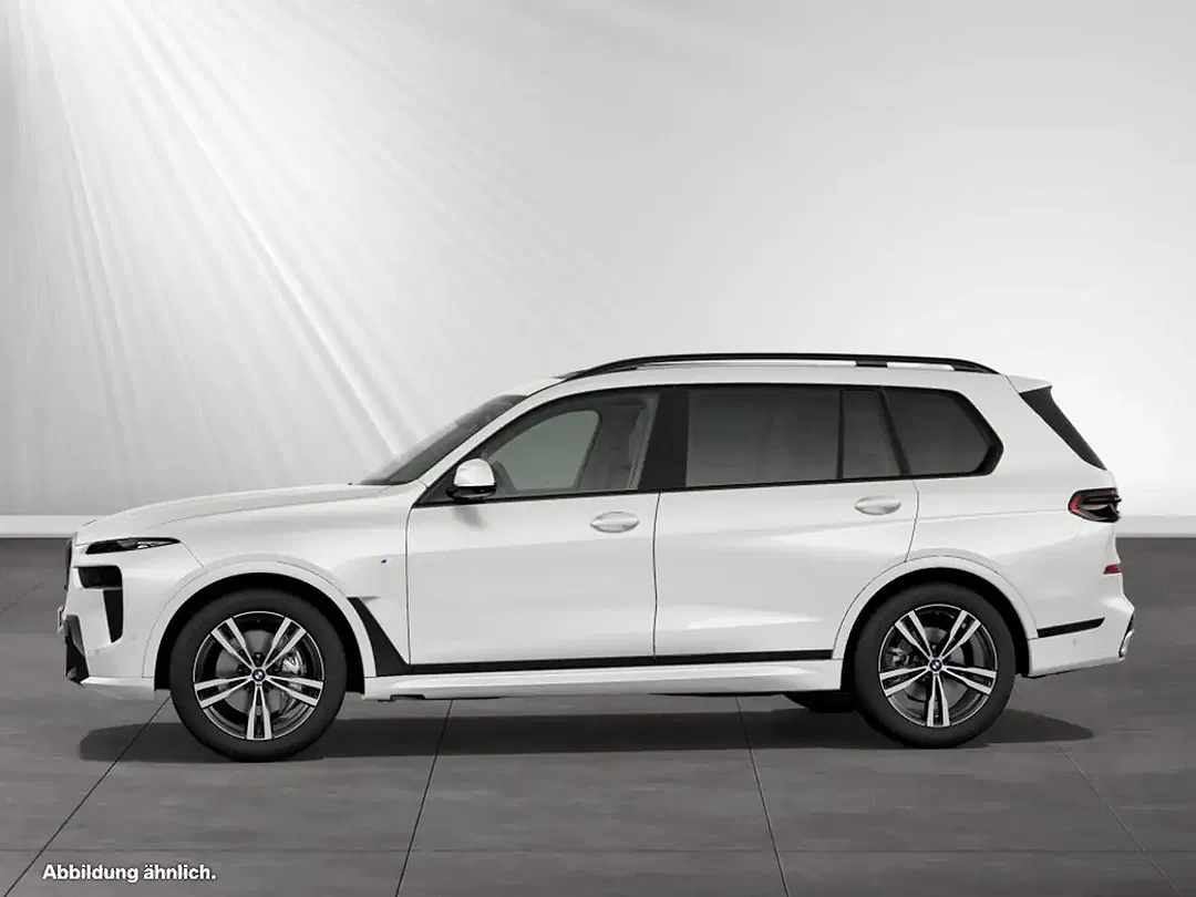 BMW X7 - Thumbnail 4