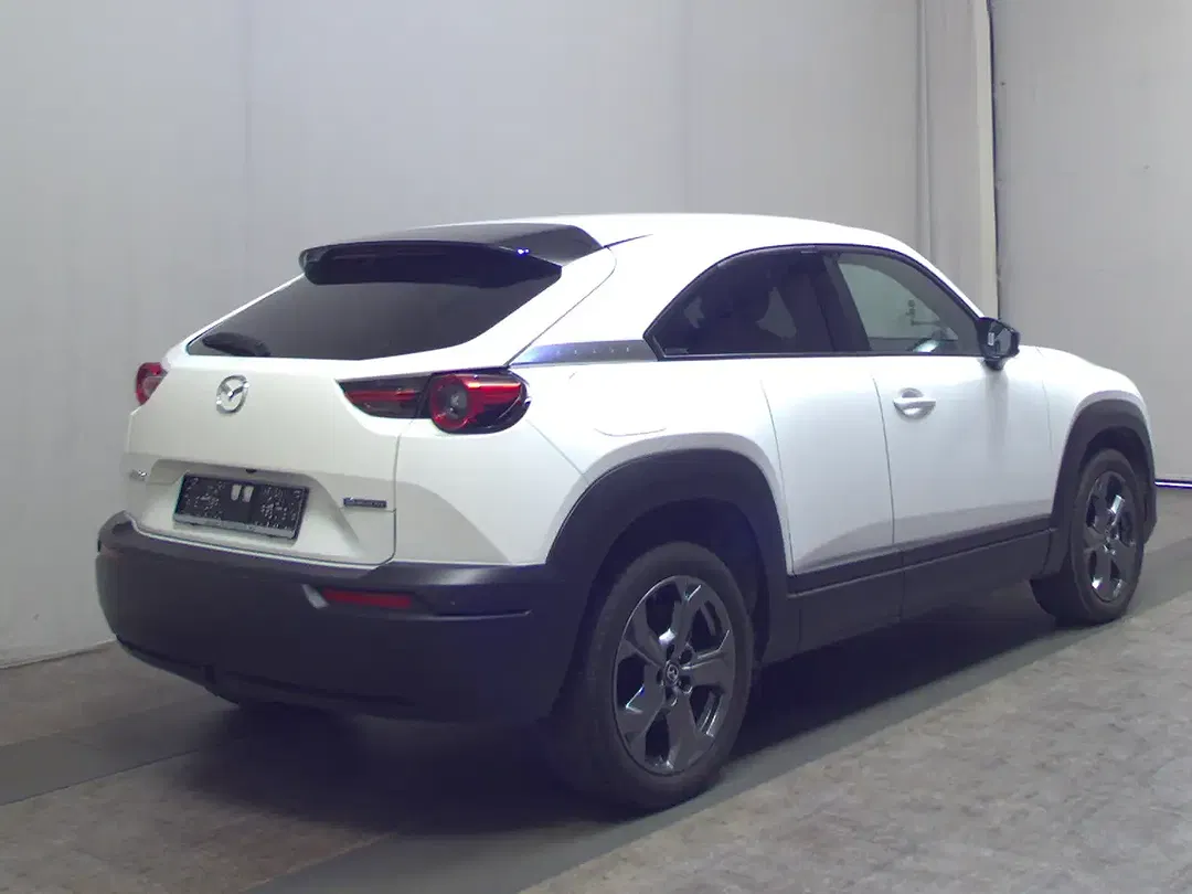 Mazda MX-30 - Thumbnail 4