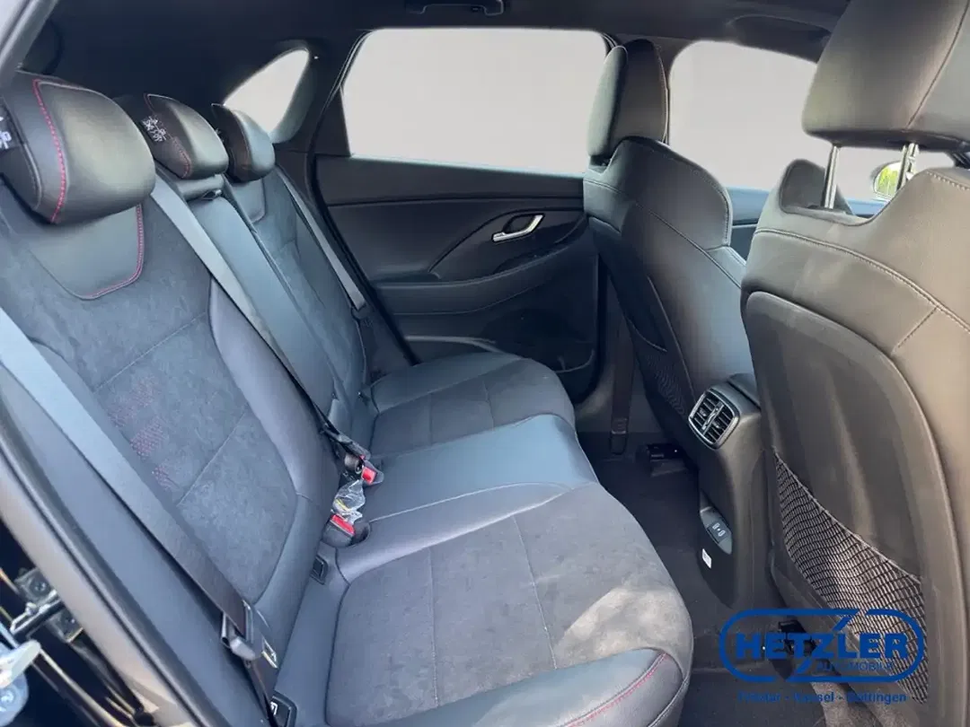 Hyundai i30 - Thumbnail 13
