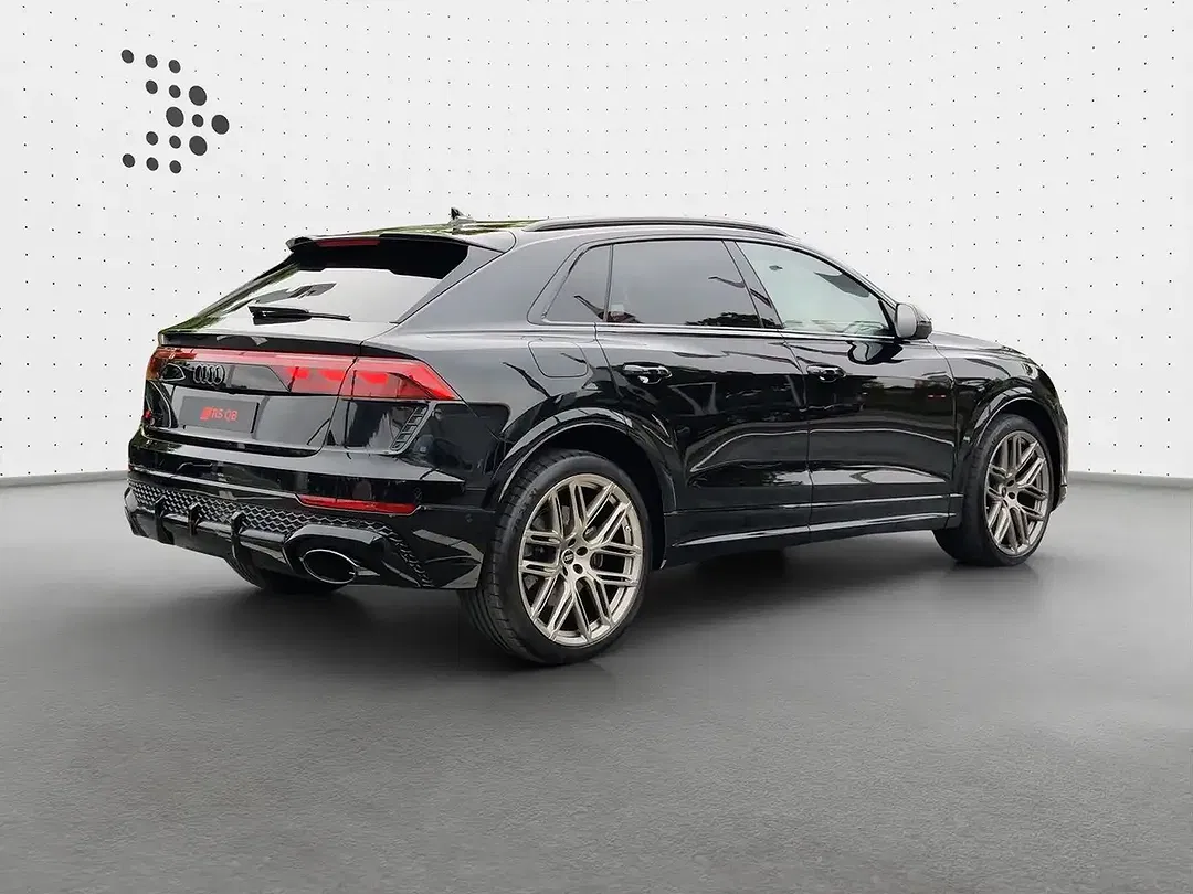 Audi RS Q8 performance - foto 1