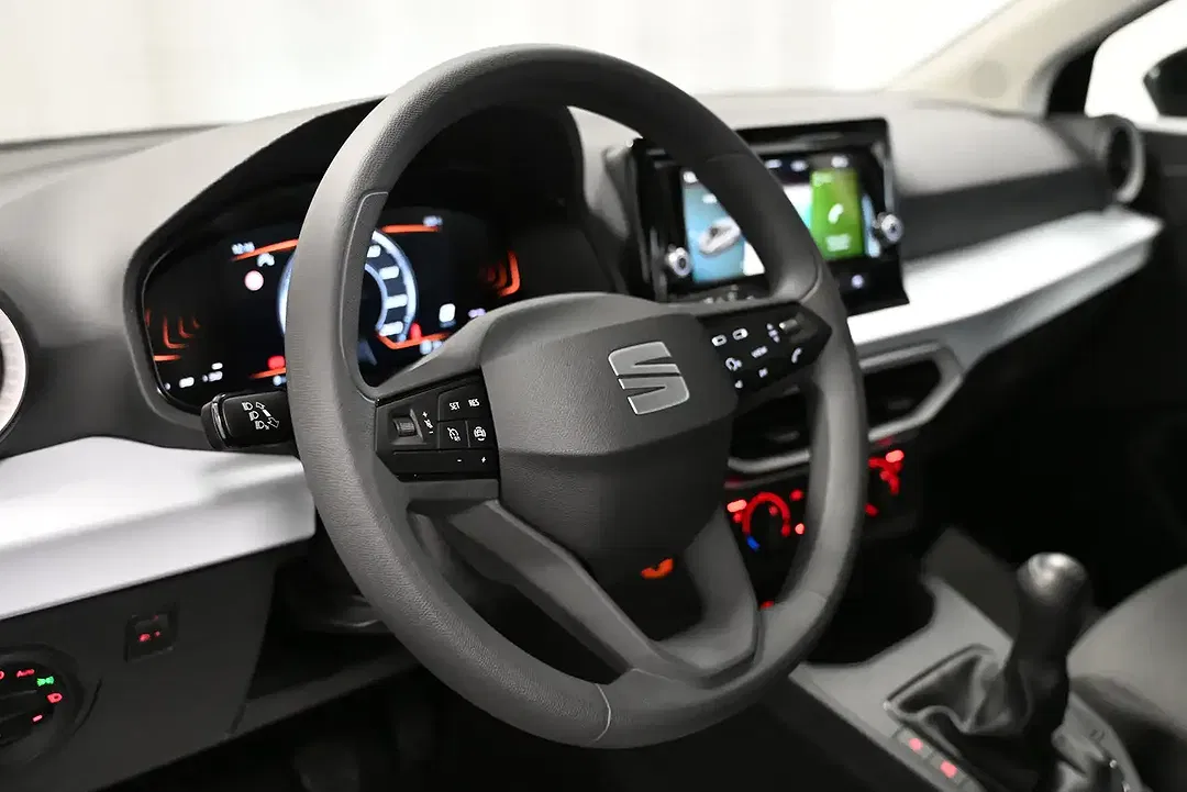 SEAT Ibiza - Thumbnail 10