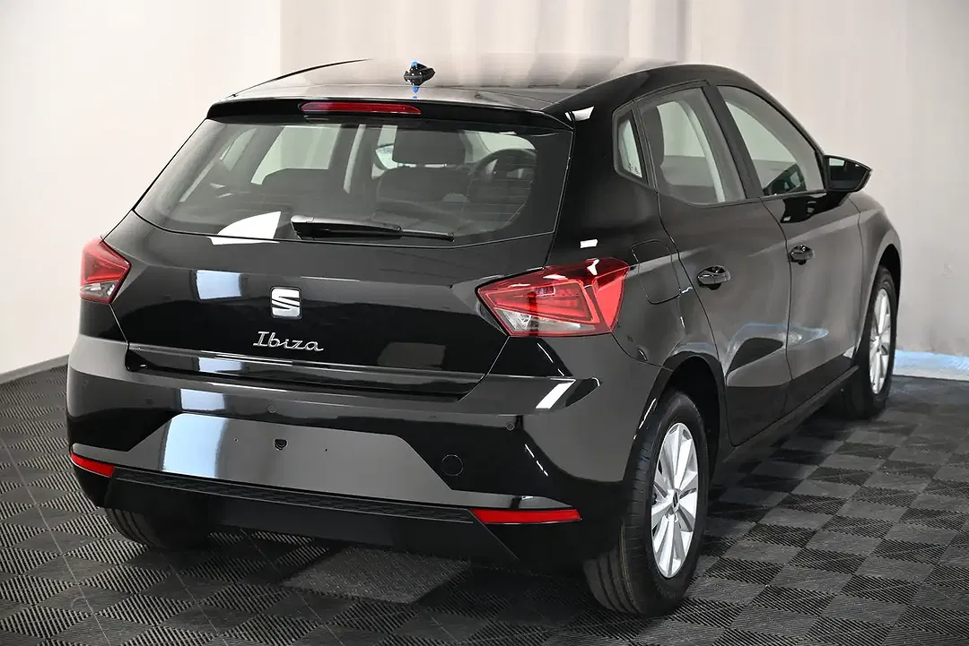 SEAT Ibiza - Thumbnail 8