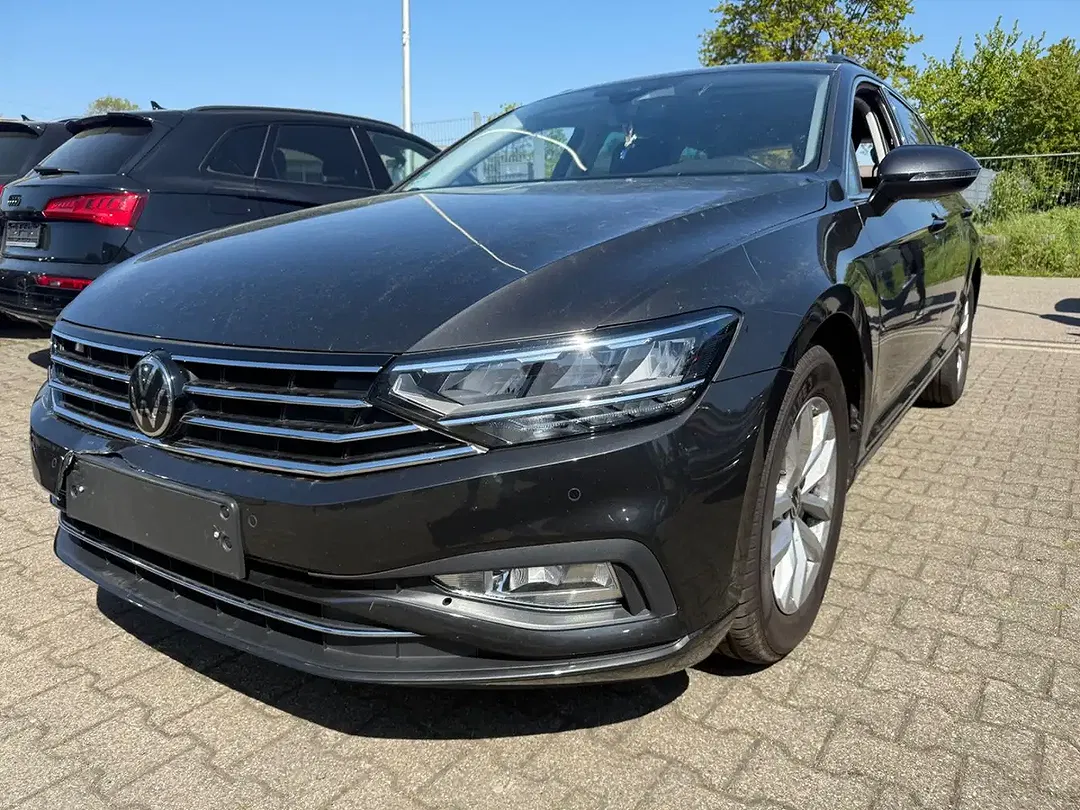 Volkswagen Passat Variant DSG Business - foto 1