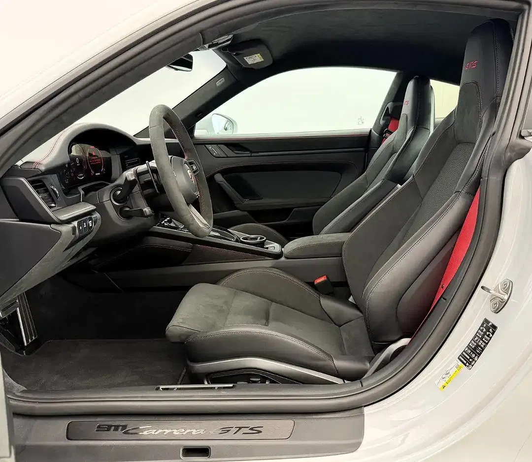 Porsche 911 - Thumbnail 15