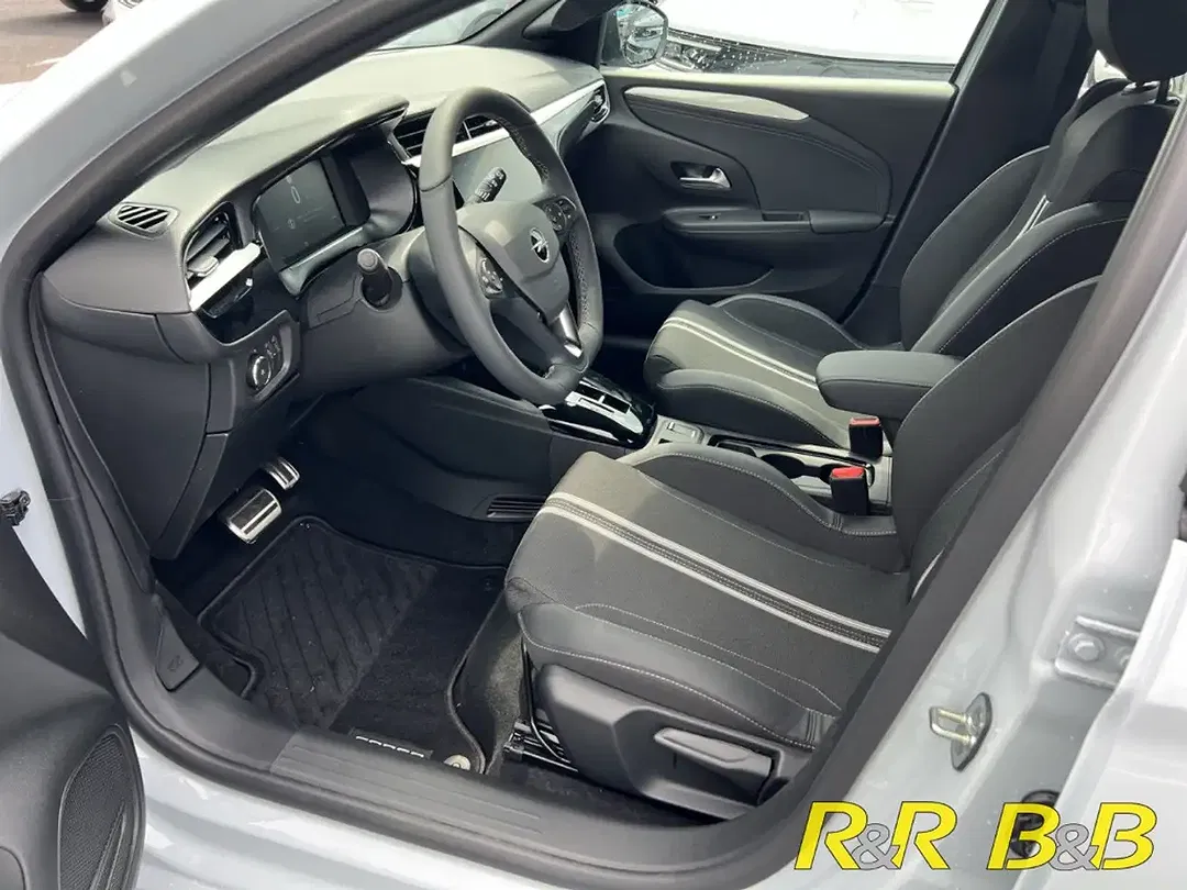 Opel Corsa - Thumbnail 11