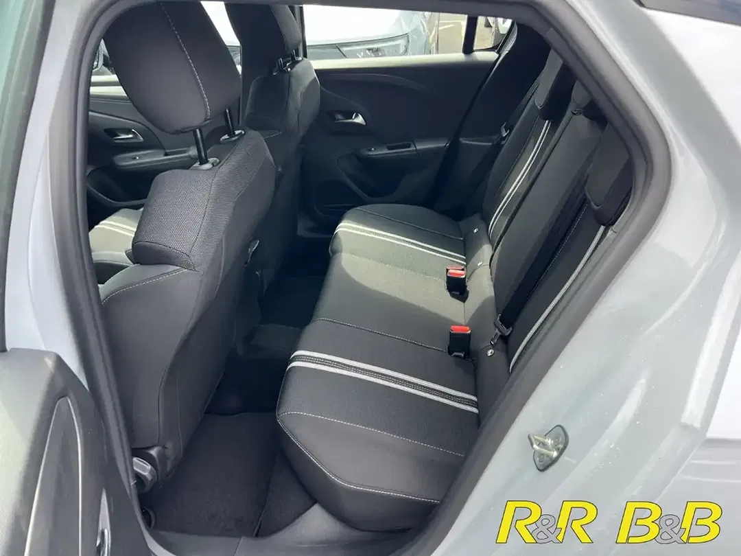 Opel Corsa - Thumbnail 12