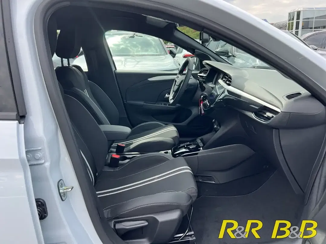 Opel Corsa - Thumbnail 13