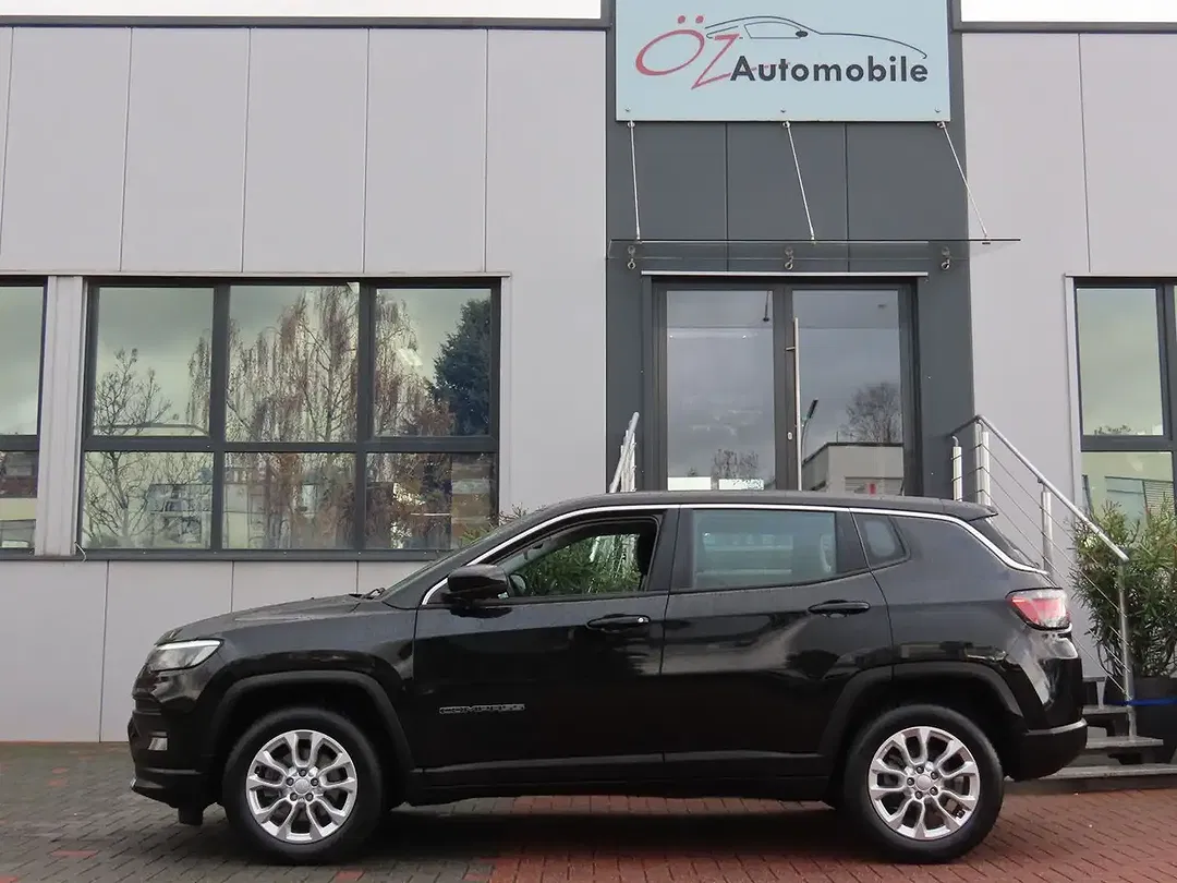 Jeep Compass - Thumbnail 11