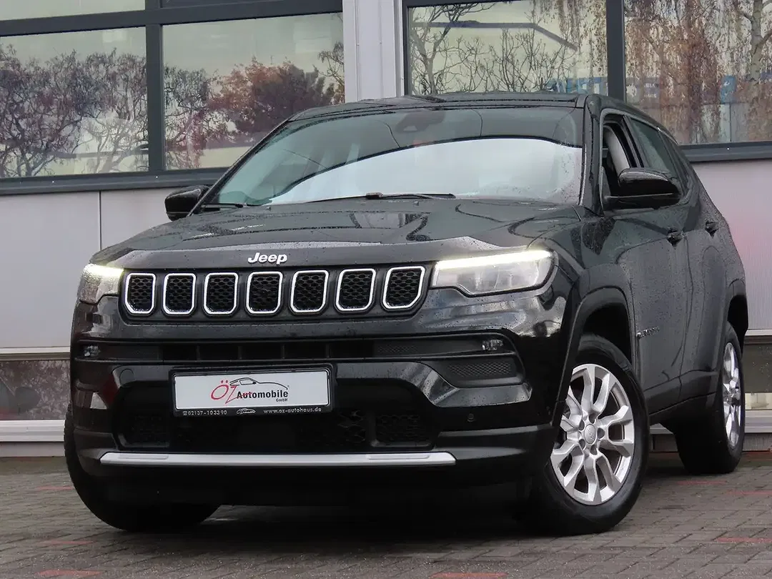 Jeep Compass - Thumbnail 4