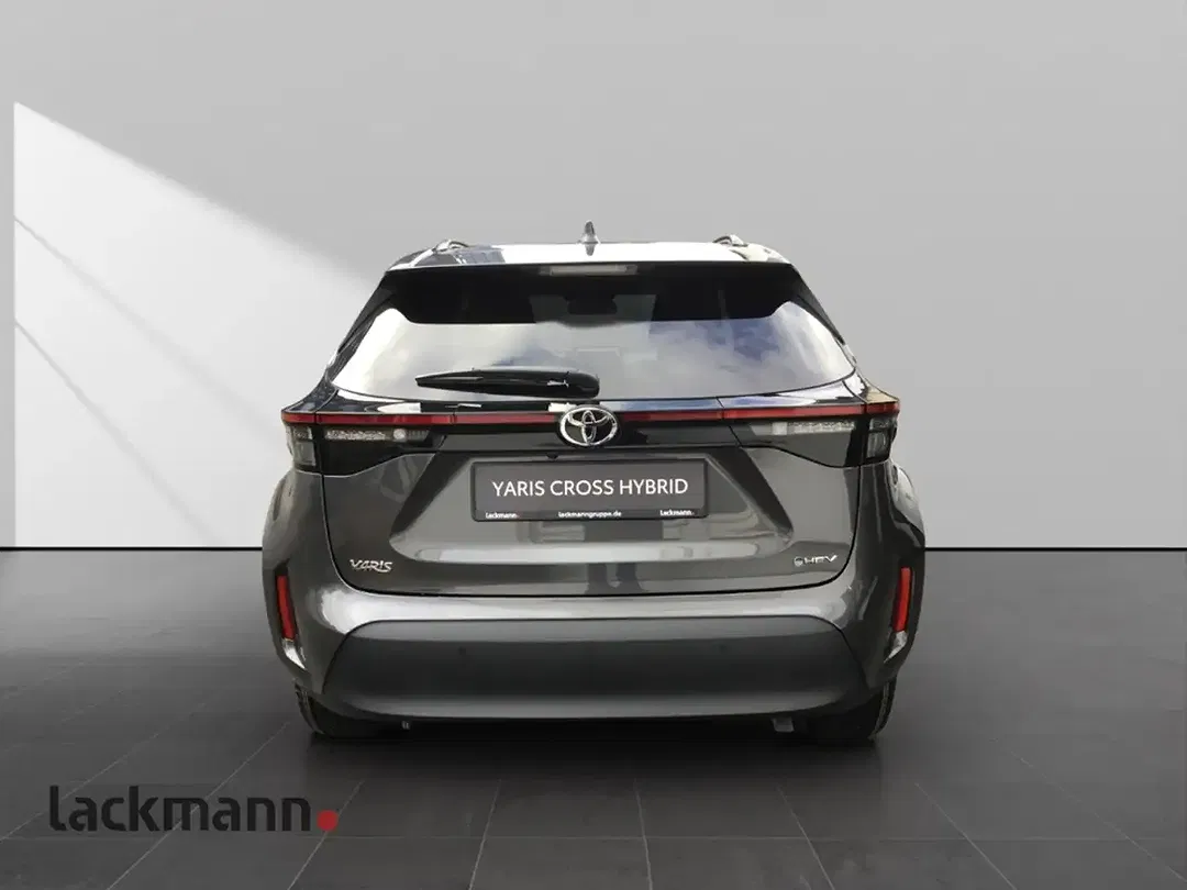 Toyota Yaris Cross - Thumbnail 6