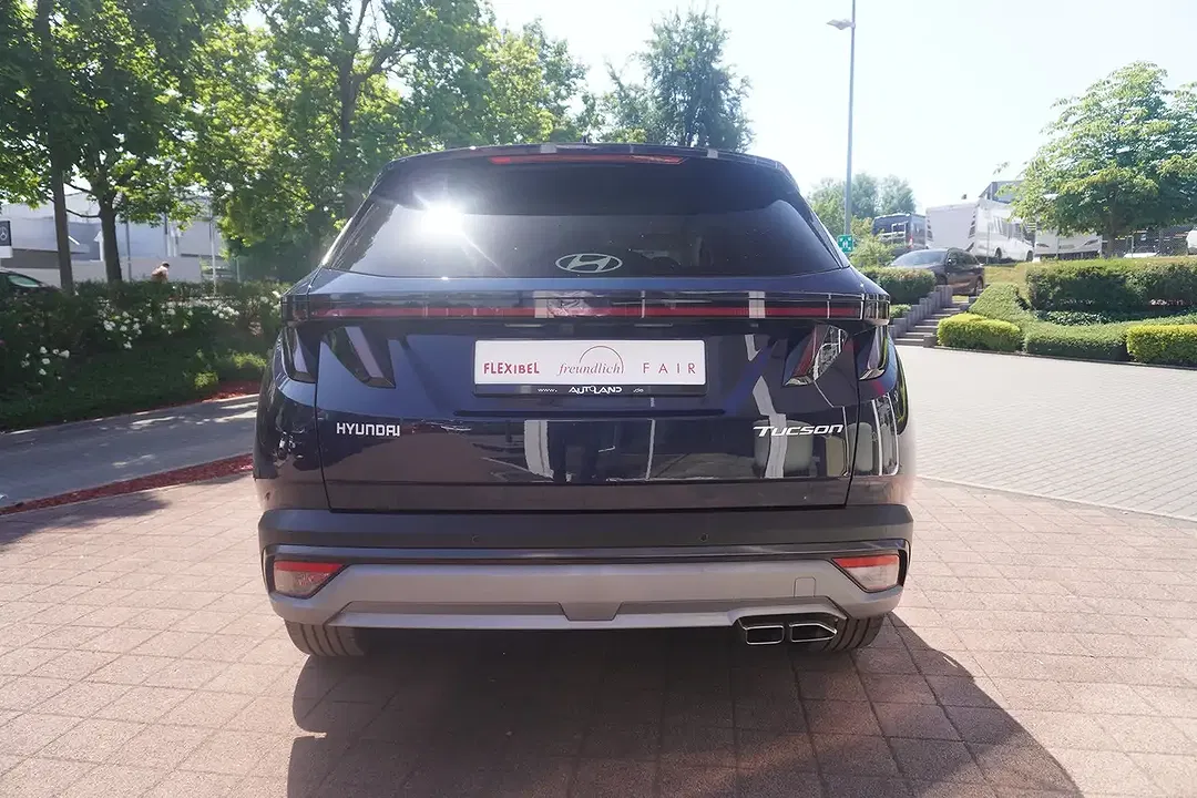 Hyundai TUCSON - Thumbnail 2