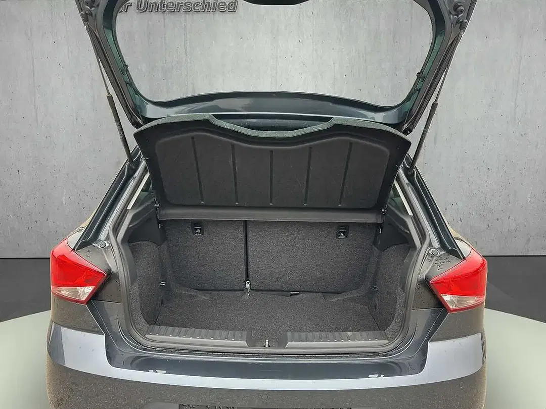 SEAT Ibiza - Thumbnail 14