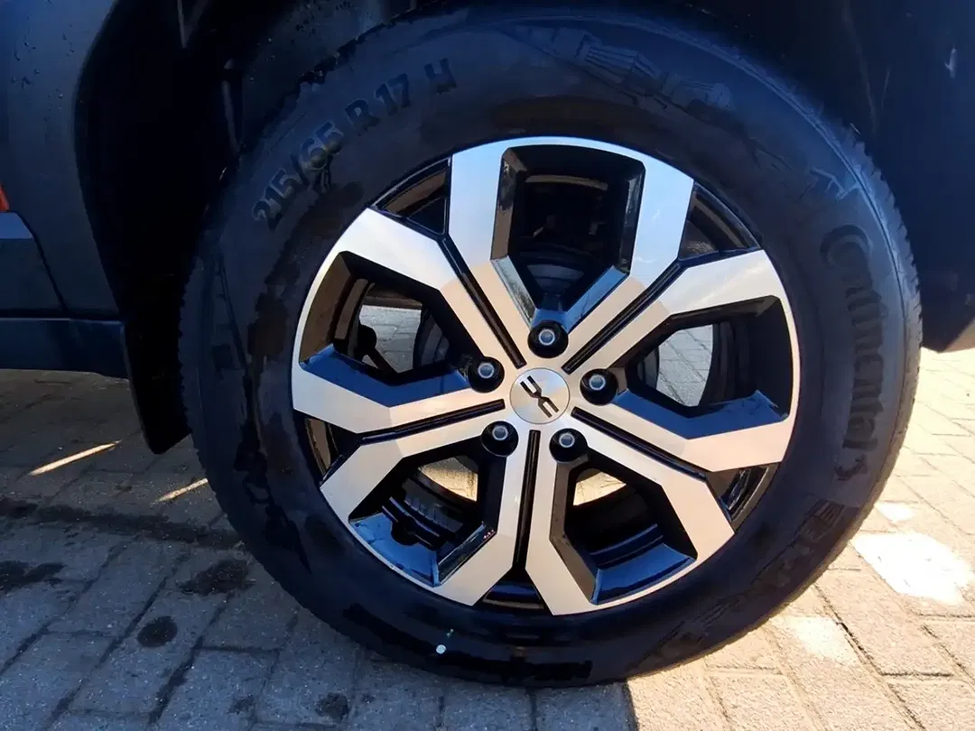 Dacia Duster - Thumbnail 12