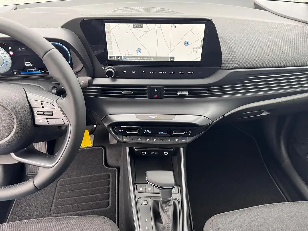 Hyundai i20 - Thumbnail 11