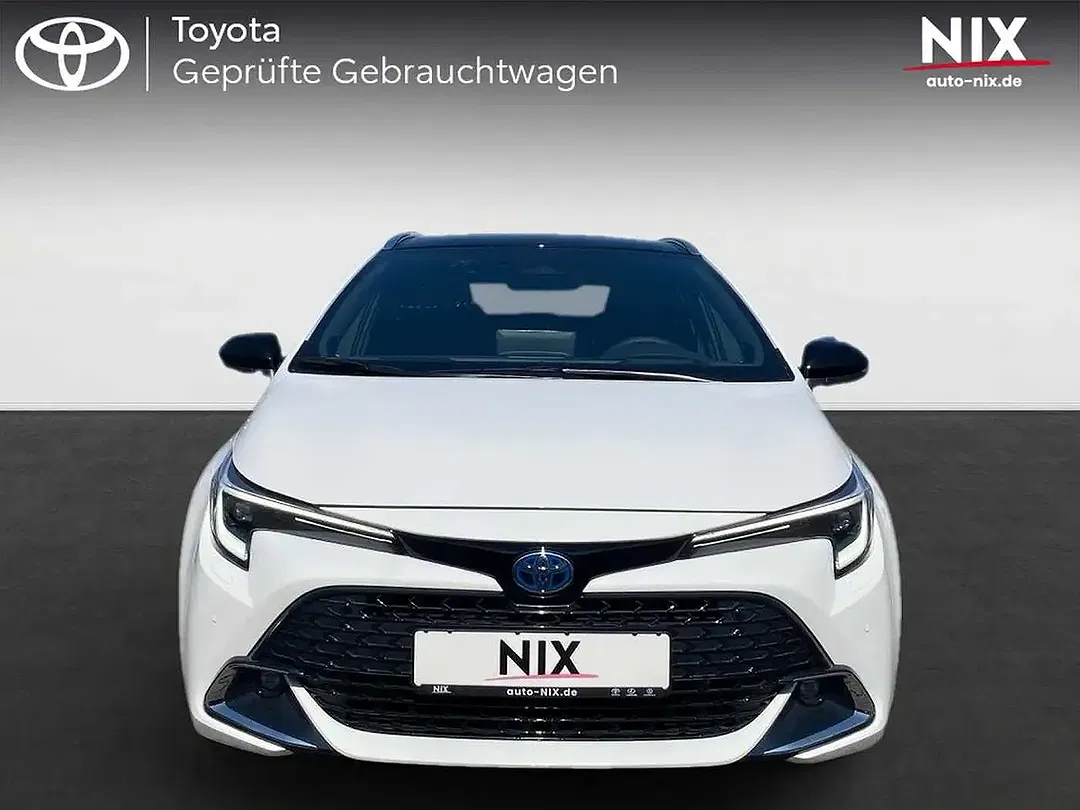 Toyota Corolla - Thumbnail 4