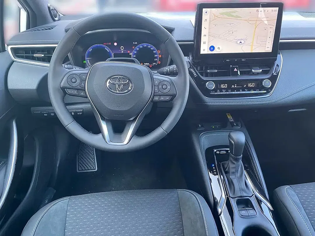 Toyota Corolla - Thumbnail 8