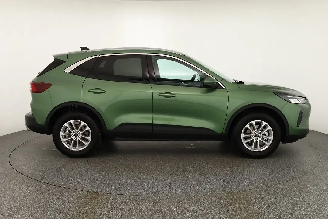 Ford Kuga - Thumbnail 5