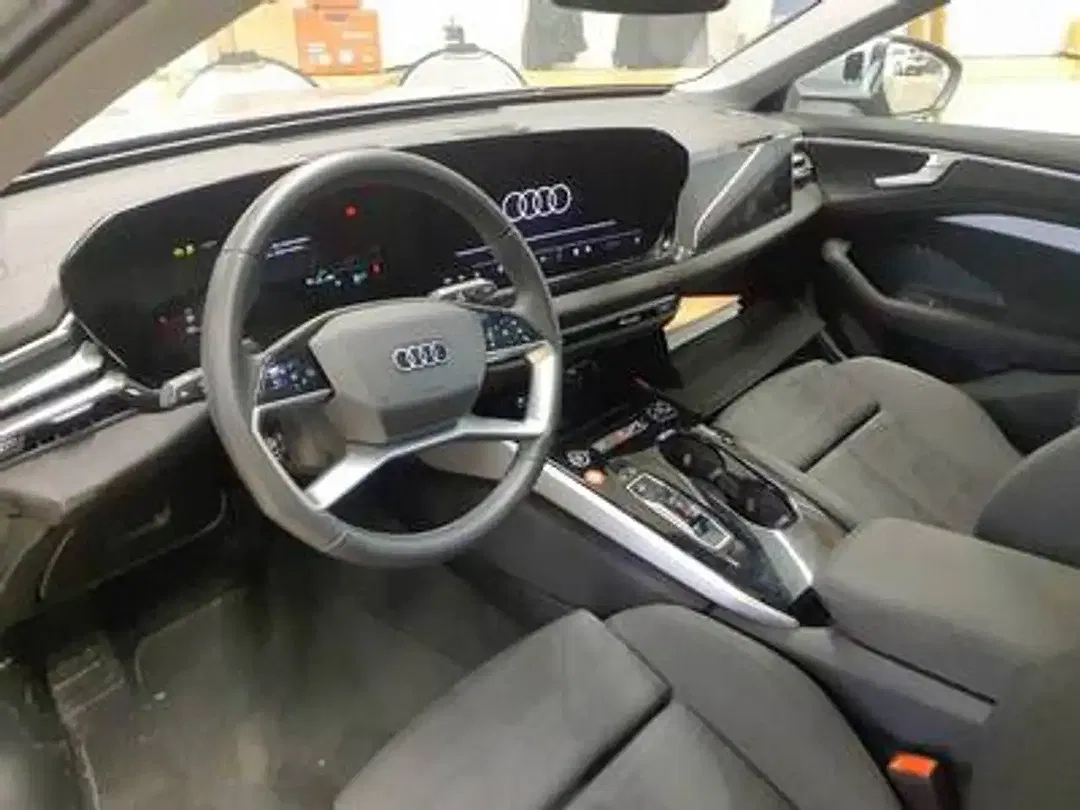 Audi A6 - Thumbnail 3