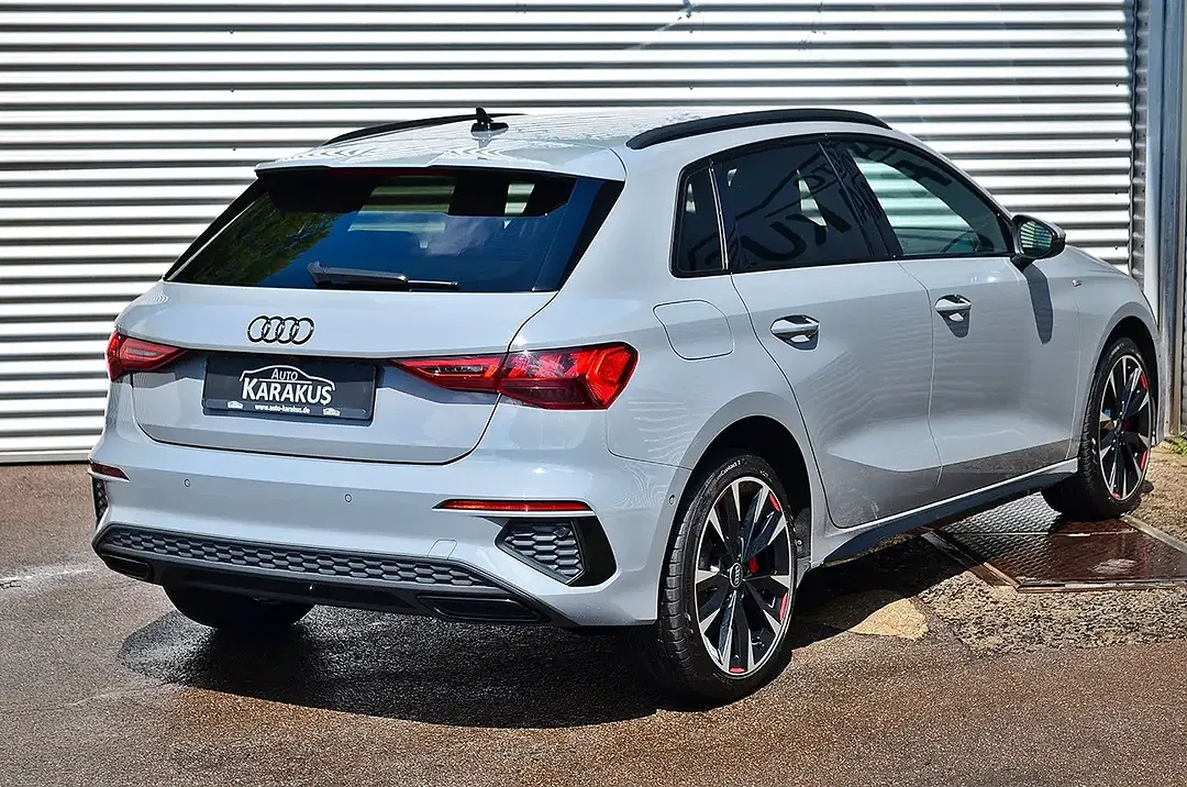 Audi A3 - Thumbnail 9