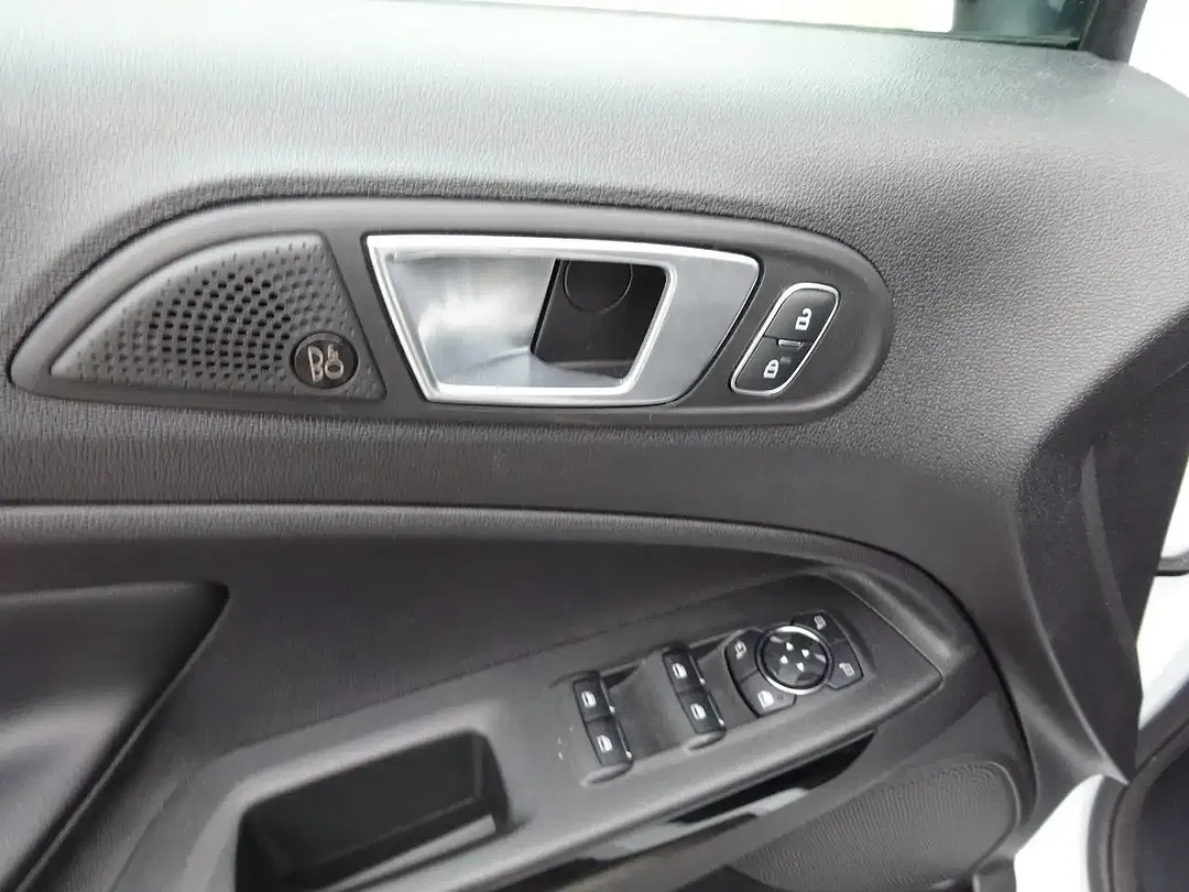 Ford EcoSport - Thumbnail 8