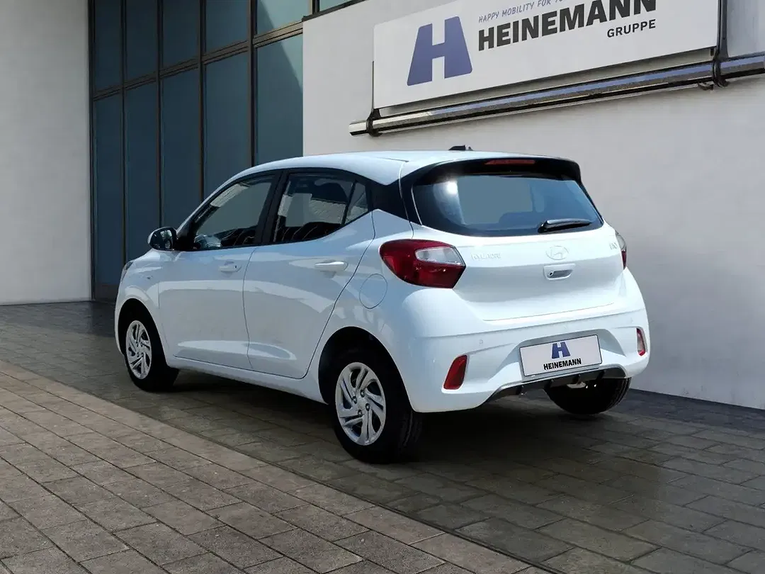 Hyundai i10 - Thumbnail 3