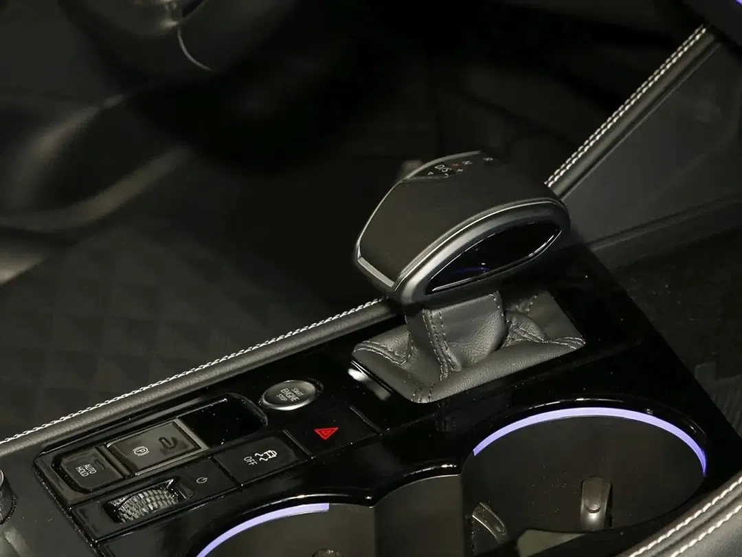 Volkswagen Touareg - Thumbnail 12
