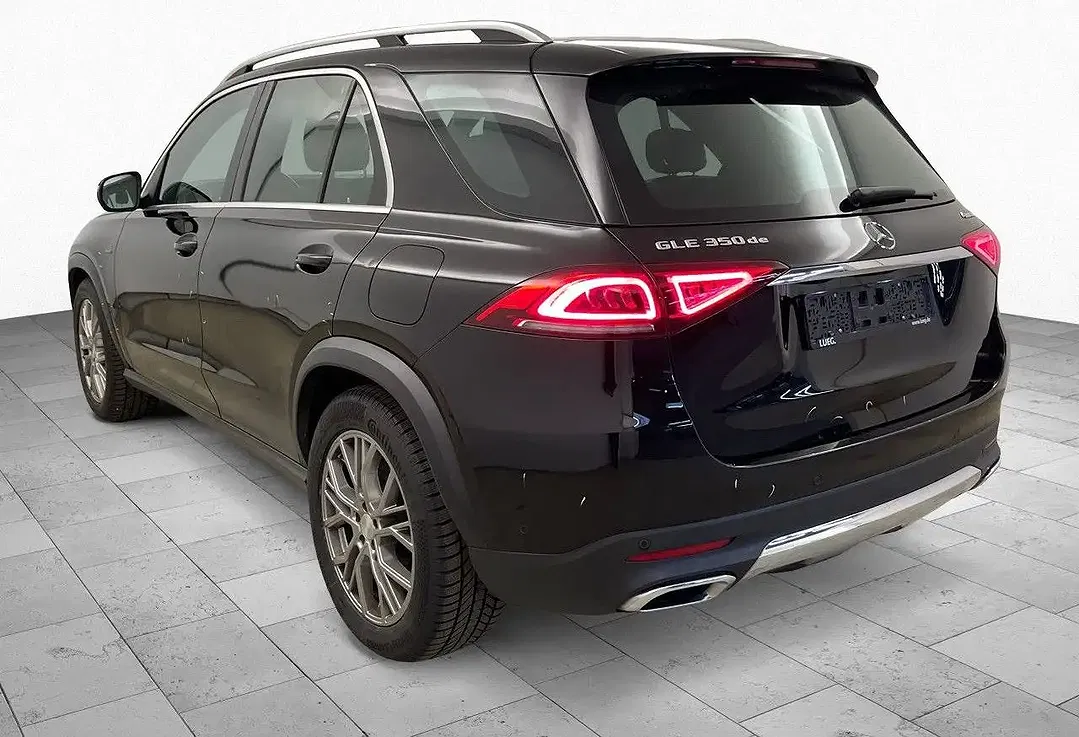 Mercedes-Benz GLE 350 - Thumbnail 4